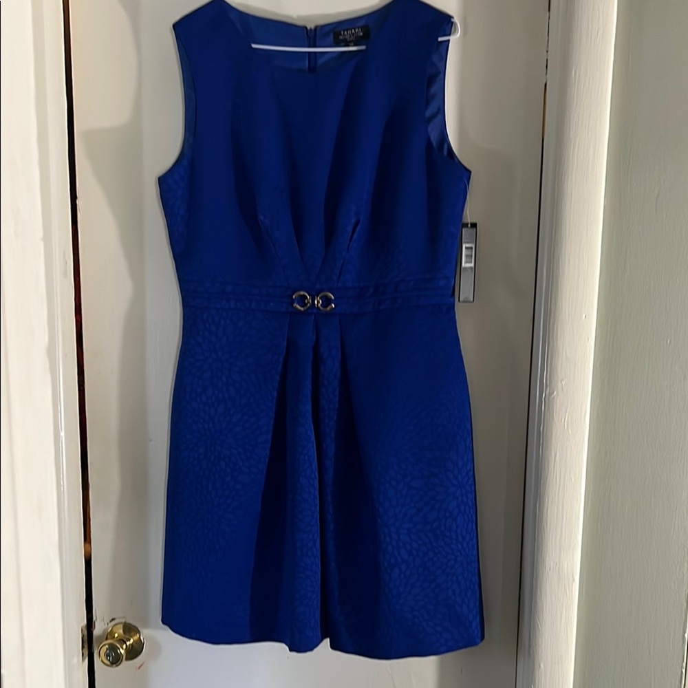 Elegant Blue Sleeveless Dress